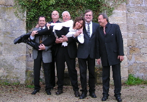 TFJ mit Iris liegend